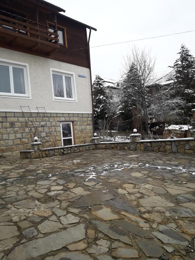 Sadyba Ellada Yaremche Exterior photo
